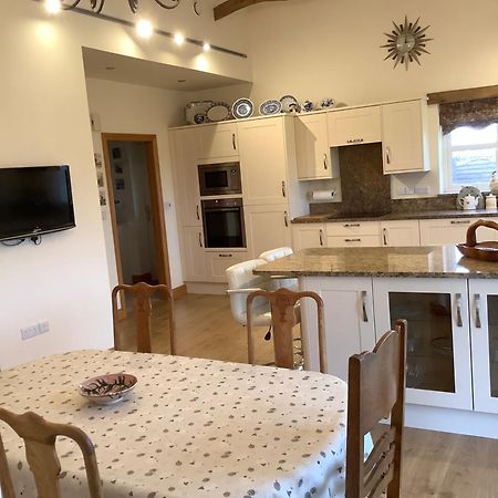 Orchard Cottage, Clematis Cottages, Stamford. Accessible Luxury Home. Buitenkant foto