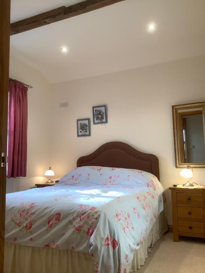 Orchard Cottage, Clematis Cottages, Stamford. Accessible Luxury Home. Buitenkant foto